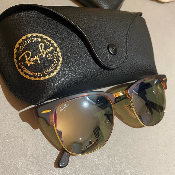 Reflective Rayban Sunglasses - Picture 5 of 16